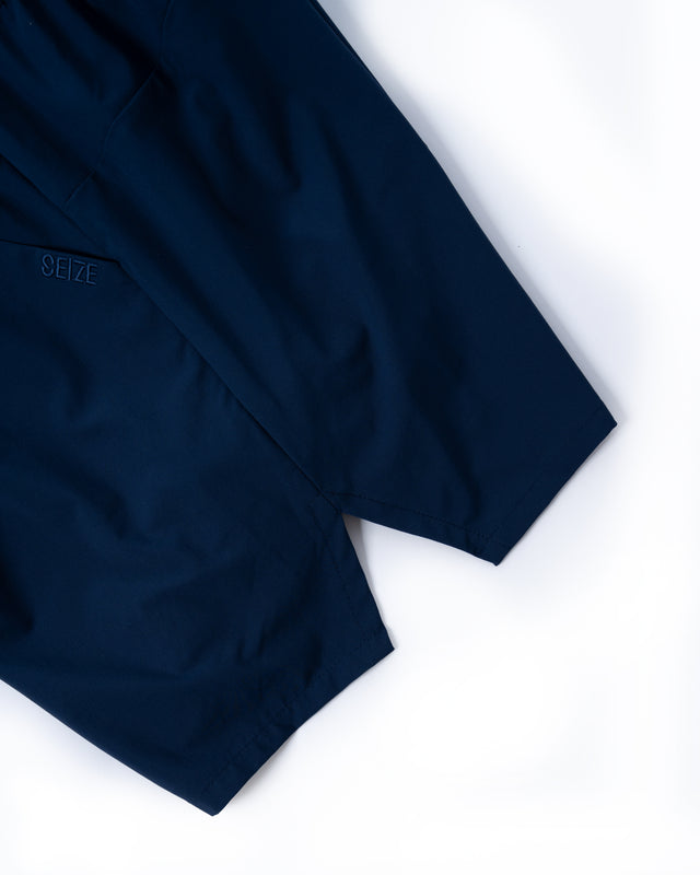 SEIZE - TECH ONE TUCK FROZEN DWR SHORTS - NAVY