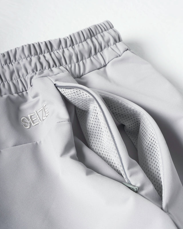 SEIZE - TECH TAPERED EASY PANTS V2 - LIGHT GREY