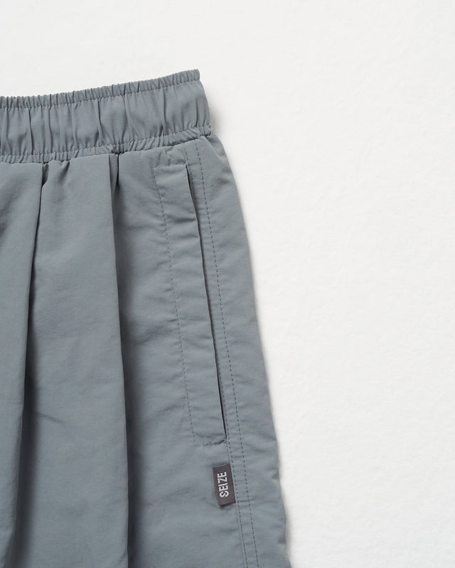 SEIZE - TECH 2 TUCK BOARD SHORTS - CLOUD GREY