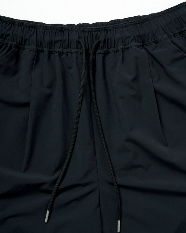 SEIZE - TECH ONE TUCK FROZEN SHORTS - NOIR