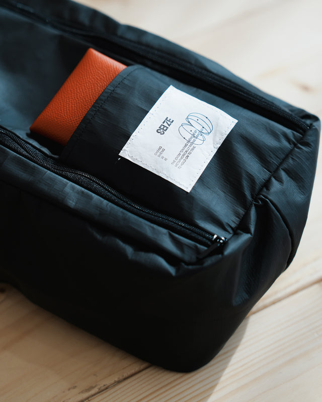 SEIZE - LIGHTWEIGHT TYVEK® POUCH
