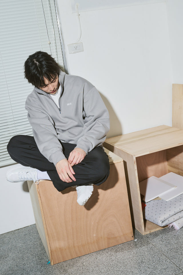 SEIZE - ANTISTATIC HALF ZIP S.C. PULLOVER - SMOKE GREY