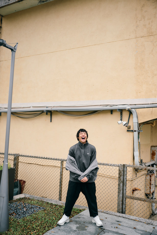 SEIZE - ANTISTATIC HALF ZIP S.C. PULLOVER - CHARCOAL GREY