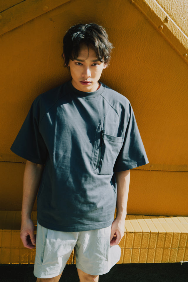 SEIZE - FUNCTIONAL POCKET TEE - WOOD GREY