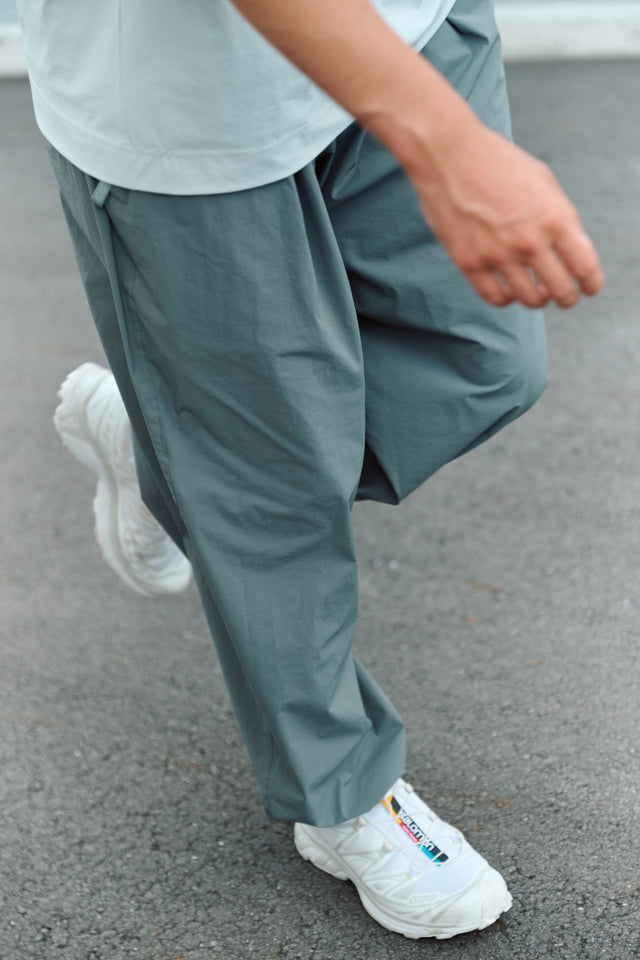 SEIZE - TECH AIRDRIFT SUN PROTECTION TAPERED PANTS - THE MOON