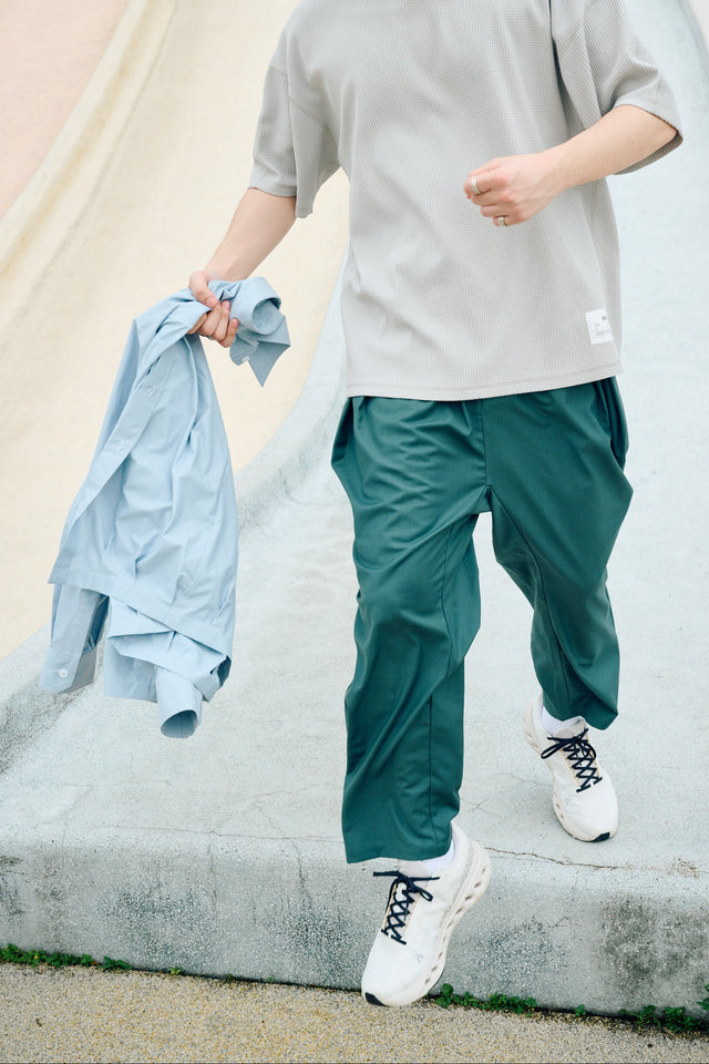 SEIZE - TWILL SUITING BALLOON PANTS - AQUA