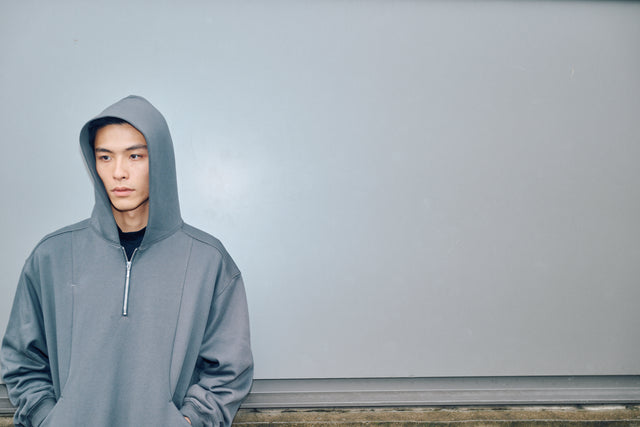 SEIZE - ANTISTATIC HALF ZIP OVERSIZED HOODIE - GRAPHITE