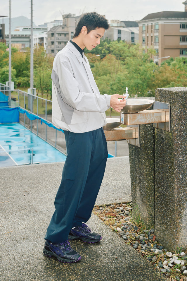 SEIZE - HYBRID PRIMEFLEX™ SHELL JACKET - FAIR-FACED CONCRETE