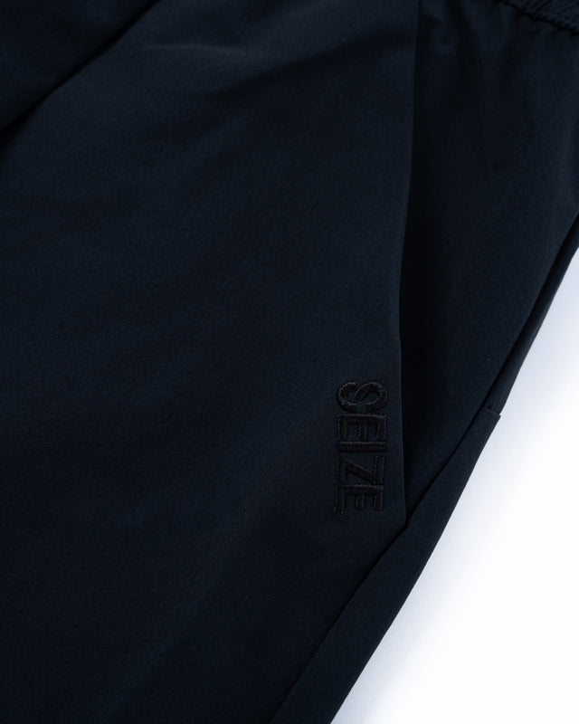 SEIZE - TECH ONE TUCK FROZEN SHORTS - NOIR