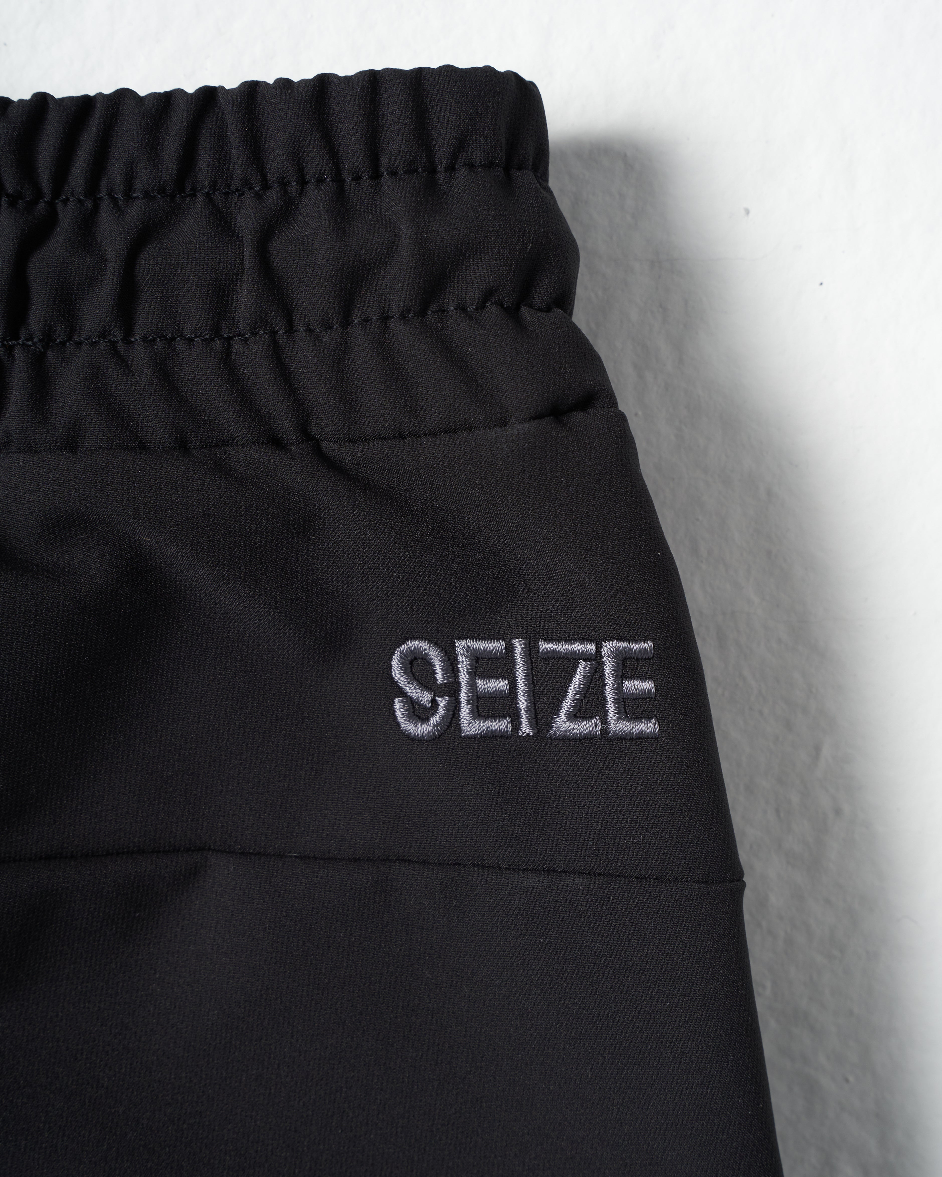 SEIZE 23AW - TECH TAPERED EASY PANTS V2 - INK GREY