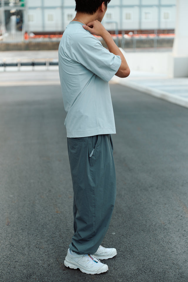 SEIZE - TECH COOLTOUCH AEROWING TOP - CONCRETE WHITE