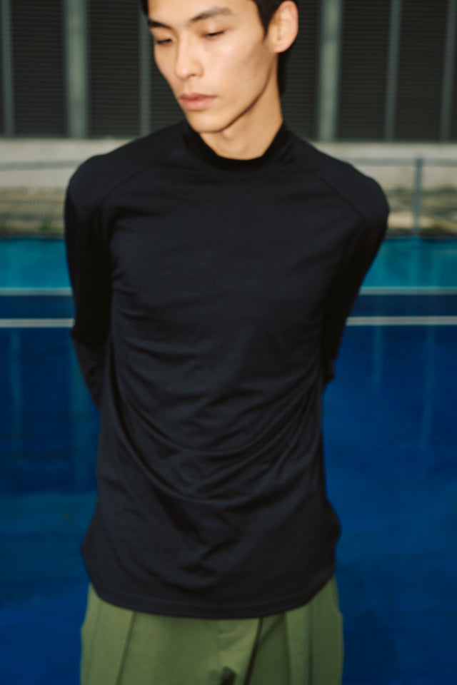 SEIZE - MERINO WOOL MOCK NECK - INK